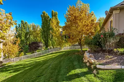 341 E Edgemont Dr S, North Salt Lake, UT 84054 - Photo 32