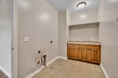 341 E Edgemont Dr S, North Salt Lake, UT 84054 - Photo 30
