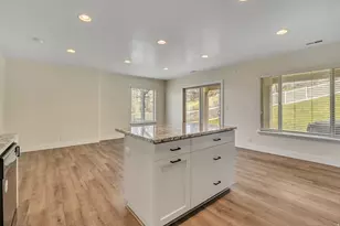 341 E Edgemont Dr S, North Salt Lake, UT 84054 - Photo 22