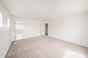 1058 E Antelope Dr, Eagle Mountain, UT 84005 - Photo 8