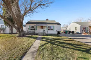 4548 S Box Elder St, Murray, UT 84107 - Photo 2