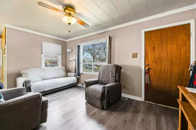 4548 S Box Elder St, Murray, UT 84107 - Photo 4