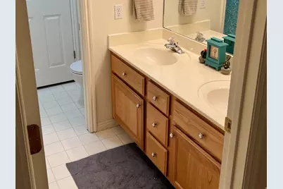 565 W 40 N, Orem, UT 84057 - Photo 8