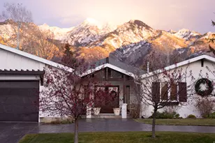 8867 S Easthills Dr E, Sandy, UT 84093 - Photo 84