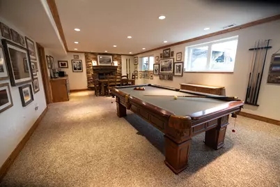 8867 S Easthills Dr E, Sandy, UT 84093 - Photo 48