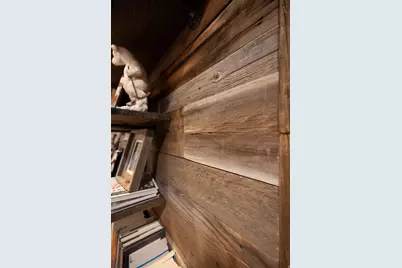 8867 S Easthills Dr E, Sandy, UT 84093 - Photo 36