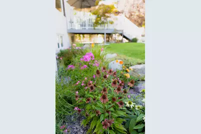 8867 S Easthills Dr E, Sandy, UT 84093 - Photo 72