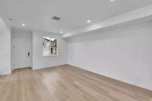 12667 S Glacier Trail Ln, Herriman, UT 84096 - Photo 8