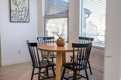 4222 W Chestnut View Dr Dr, South Jordan, UT 84009 - Photo 20