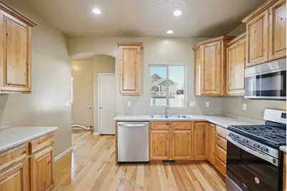 7924 S Ranchhand Rd, West Jordan, UT 84081 - Photo 12