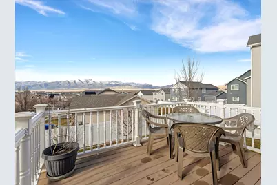 7817 N Blue Spruce Rd E, Eagle Mountain, UT 84005 - Photo 4