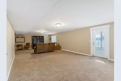 7817 N Blue Spruce Rd E, Eagle Mountain, UT 84005 - Photo 22