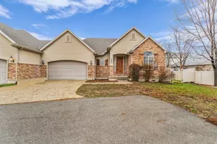 6965 S 700 E, Midvale, UT 84047 - Photo 2