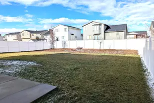 2928 W 2075 S, Syracuse, UT 84075 - Photo 4