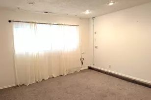 2928 W 2075 S, Syracuse, UT 84075 - Photo 14