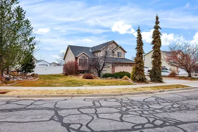 1263 N 780 W, Clinton, UT 84015 - Photo 2