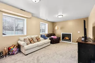 1263 N 780 W, Clinton, UT 84015 - Photo 24