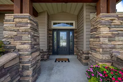 878 E 400 S, Smithfield, UT 84335 - Photo 4
