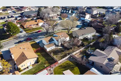 4972 S Cahoon, Taylorsville, UT 84129 - Photo 20