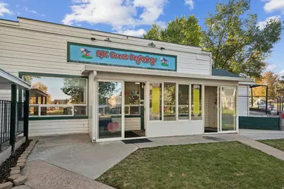 302 E Chimes View Dr, South Ogden, UT 84405 - Photo 8