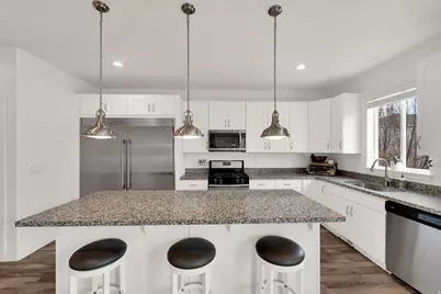 1052 W Valor Ct, Bluffdale, UT 84065 - Photo 24