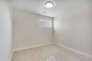 71 E Powell St, Vineyard, UT 84059 - Photo 44