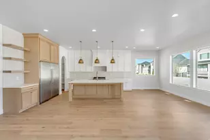 71 E Powell St, Vineyard, UT 84059 - Photo 30