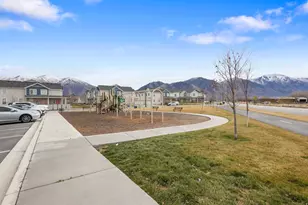 1215 S 200 E, Spanish Fork, UT 84660 - Photo 24