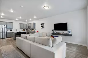 1215 S 200 E, Spanish Fork, UT 84660 - Photo 2