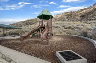 10331 N Morgan Blvd, Cedar Hills, UT 84062 - Photo 24