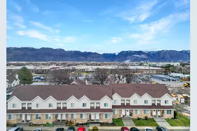 1045 S 1200 W #19, Marriott-Slaterville City, UT 84404 - Photo 2