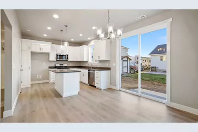 931 N 215 W, Santaquin, UT 84655 - Photo 8