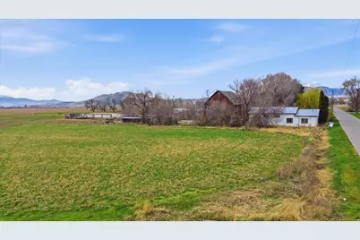 1811 W 2000 S, Lewiston, UT 84320 - Photo 1