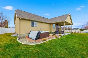 8089 S Red Castle Way S, West Jordan, UT 84081 - Photo 32