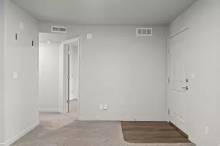 64 W 600 S, Springville, UT 84663 - Photo 8