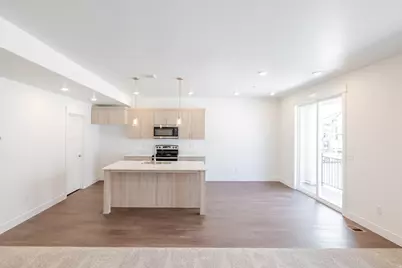 12723 S Carter Falls Cv #2038, Herriman, UT 84096 - Photo 6