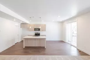 12723 S Carter Falls Cv, Herriman, UT 84096 - Photo 6