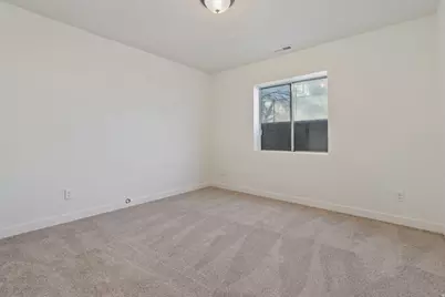 2045 W Apple Farms Rd, West Valley, UT 84119 - Photo 28