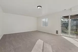 2045 W Apple Farms Rd, West Valley, UT 84119 - Photo 16