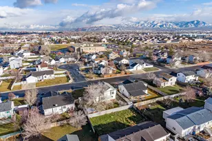 2045 W Apple Farms Rd, West Valley, UT 84119 - Photo 44