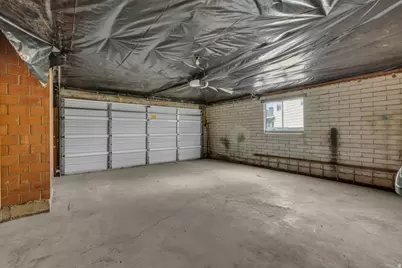 2613 W Hallmark Cir, West Valley, UT 84119 - Photo 20