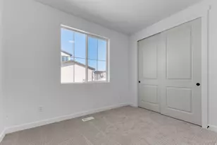 1822 E Kern Mountain, Eagle Mountain, UT 84005 - Photo 4