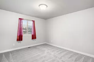 11979 S Draper Ridge Dr, Draper, UT 84020 - Photo 10