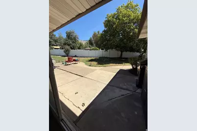 268 E 3100 N, North Ogden, UT 84414 - Photo 12