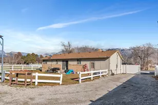 9505 N 6050 W, Highland, UT 84003 - Photo 10
