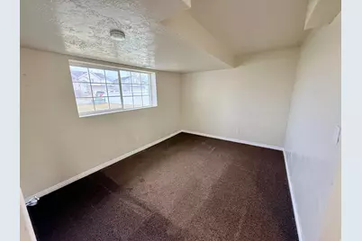 4101 W 4600 S, Roy, UT 84067 - Photo 34