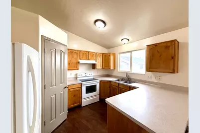 4101 W 4600 S, Roy, UT 84067 - Photo 8