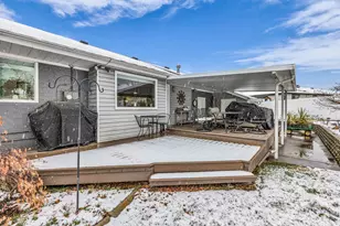 7885 S Manzano Dr, Sandy, UT 84093 - Photo 34