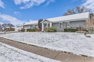 7885 S Manzano Dr, Sandy, UT 84093 - Photo 2