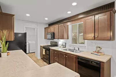 4355 S Vagabond Dr #119, Murray, UT 84107 - Photo 6